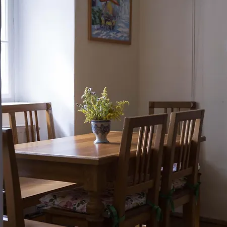 Zamek Nemilkov Velhartice